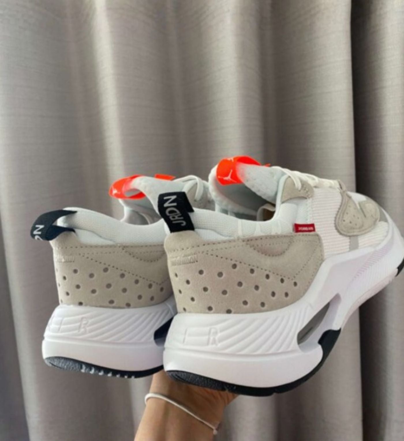 Jordan Cadence "Grey Peak