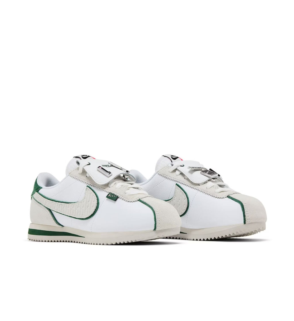 Nike Cortez "All Petals United"