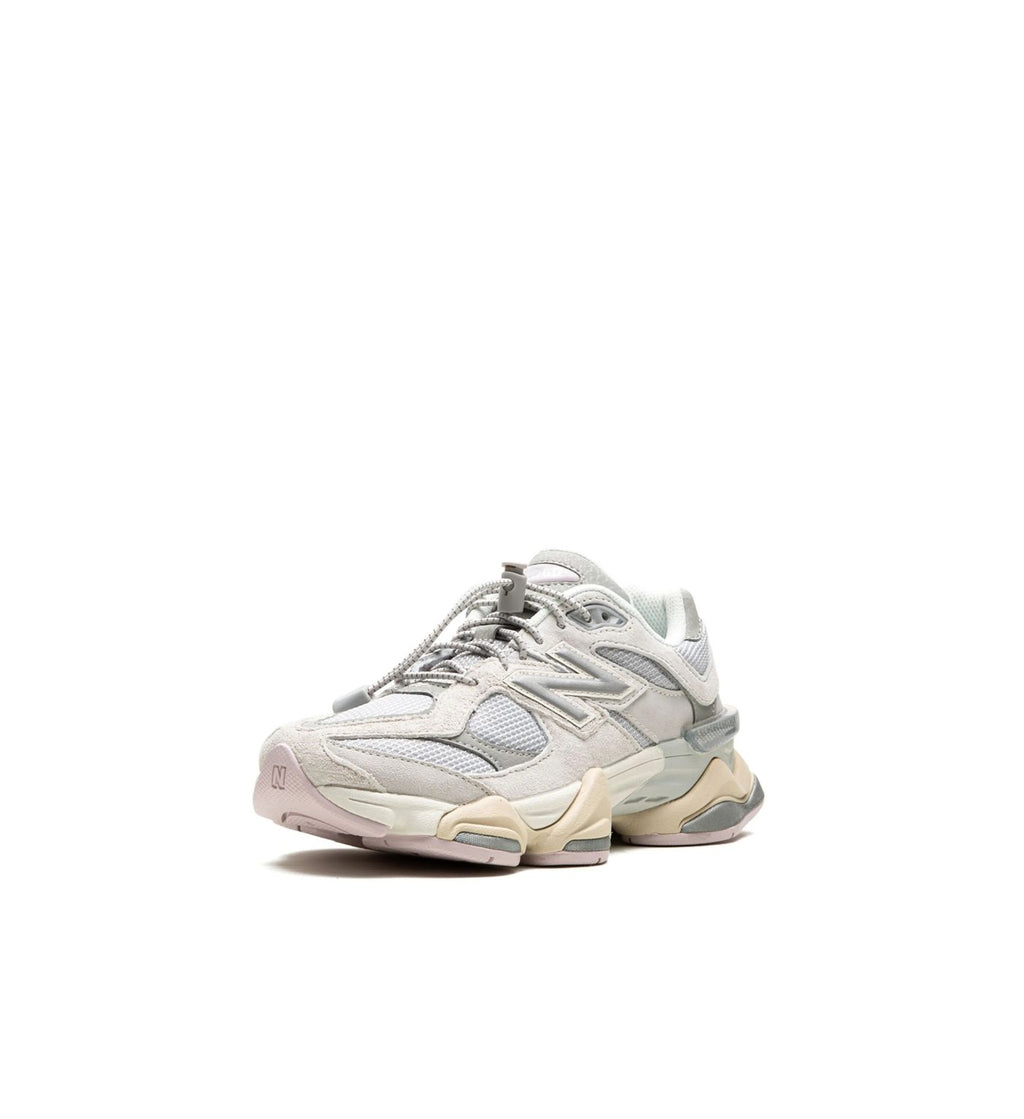 New Balance 9060 Grey