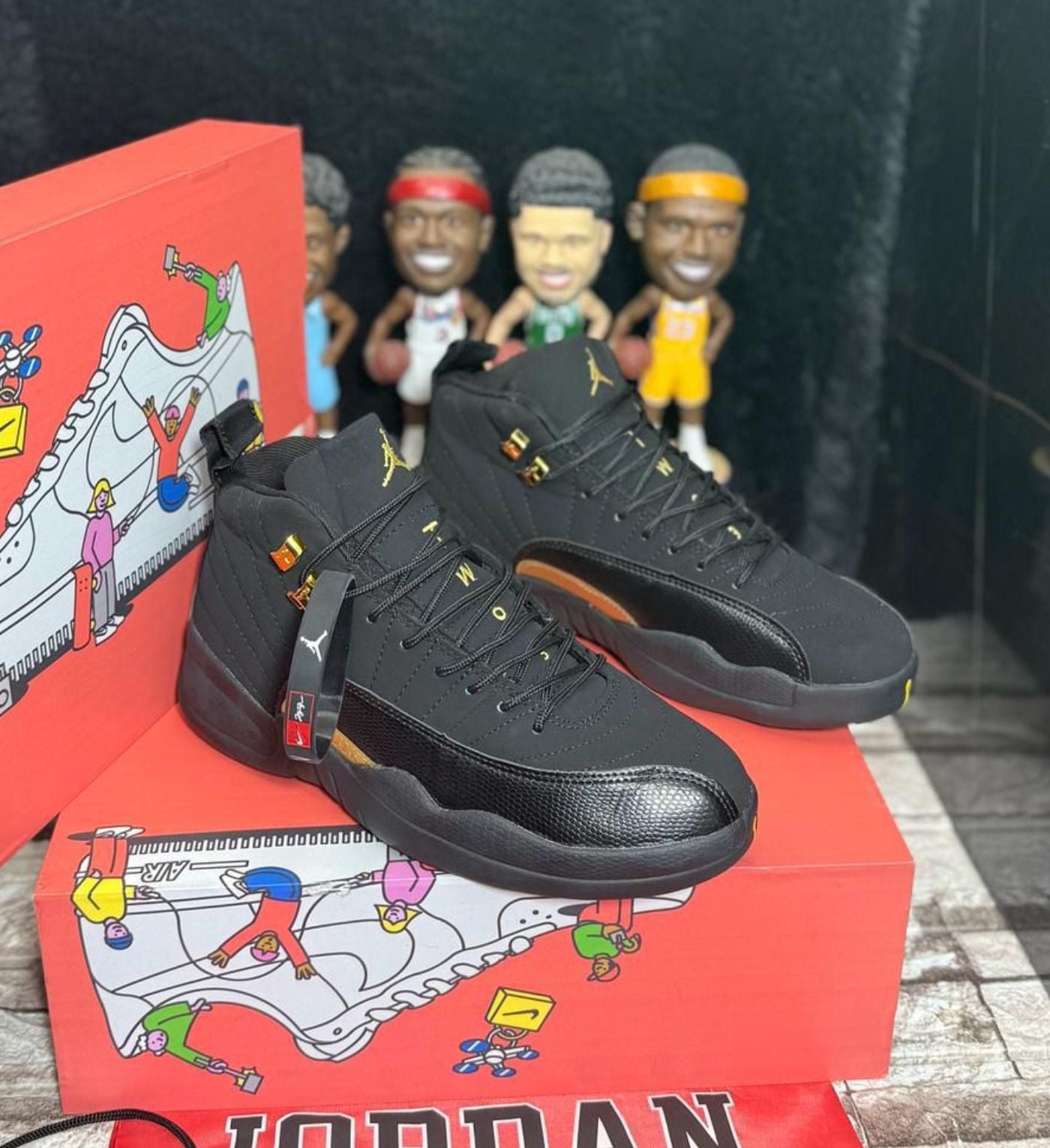 Air Jordan 12 Retro "Black Taxi