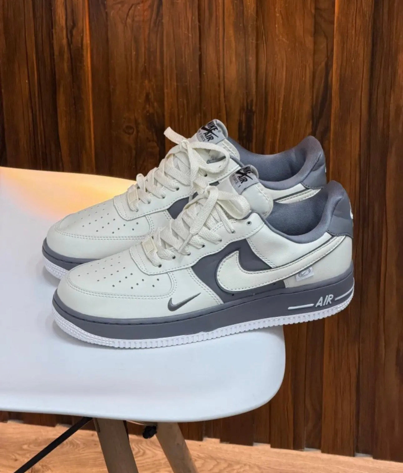 Nike Air Force 1 / Nobuck Grafito